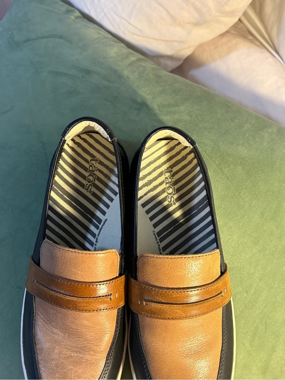 Taos Upward Size 8 Loafers Natural - Comfort Leather Slip On Supportive Shoes - Picture 3 of 7